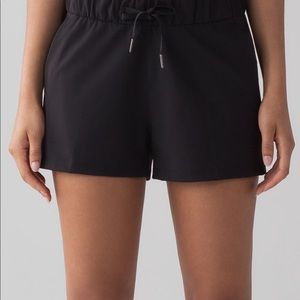 Lululemon on the fly shorts